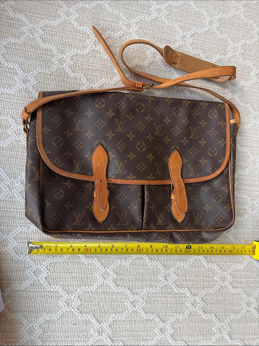 Louis Vuitton Gibeciere GM (Large) 1992 Brown Monogram Messenger Bag